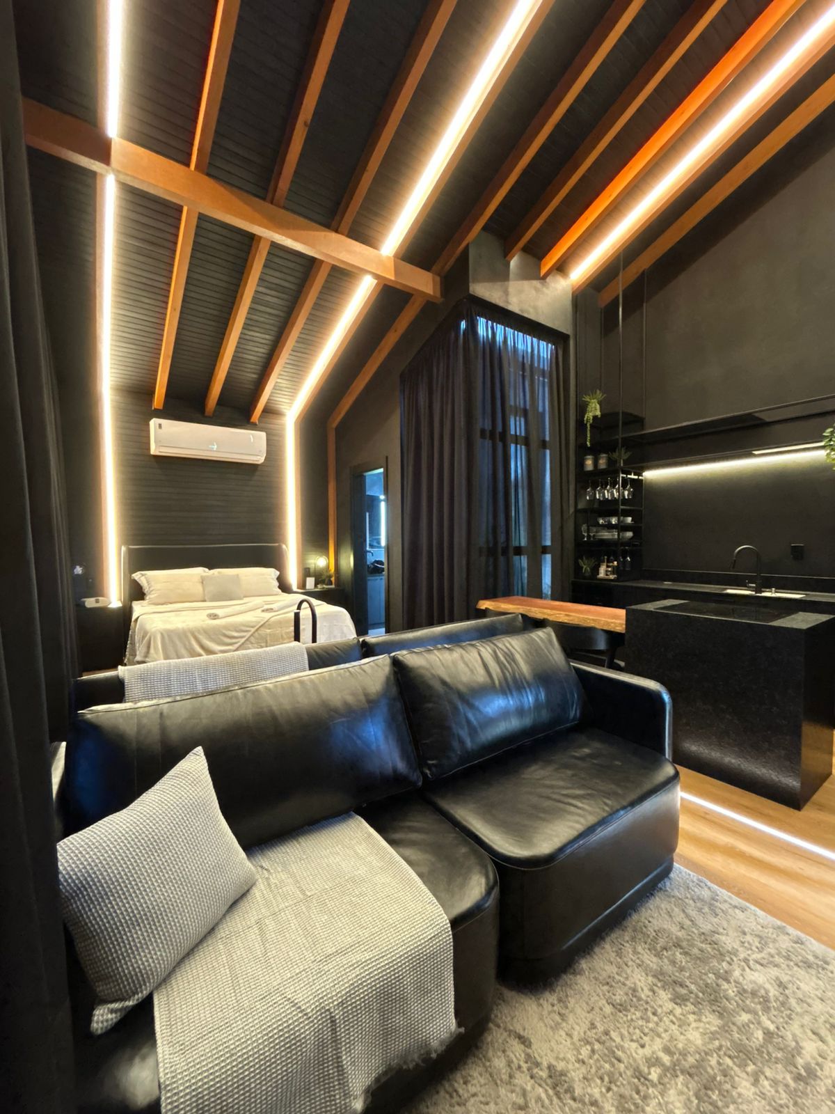 Chalé Black Stone em Urubici, SC — Sala de estar
